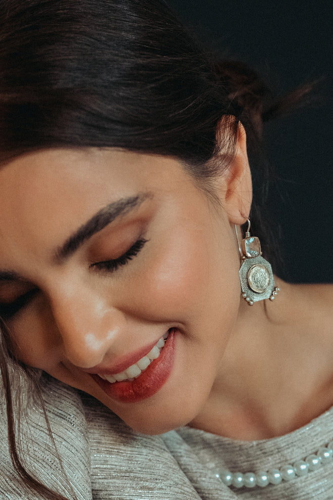 Silence Earrings