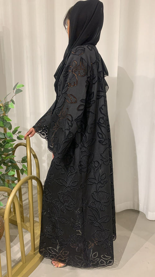 Bustan Abaya